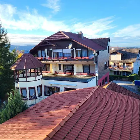 Zi19 Doppelzimmer Schoenblick Mit Balkon